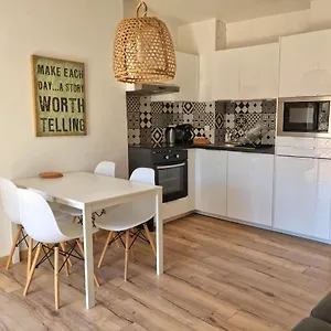https://un-balcon-sur-les-toits.aixenprovencehotels.org